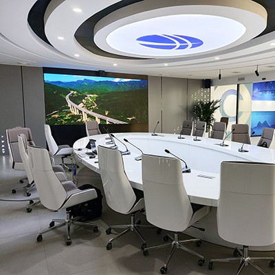 Cludiant Clyfar|Mae Tendzoe Intelligent yn cynorthwyo i adeiladu Canolfan Fon...